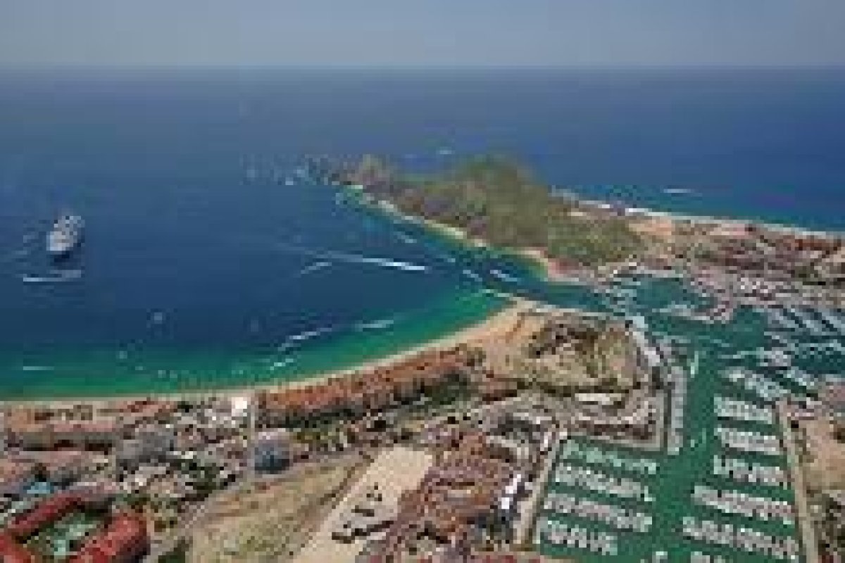 Dental clinics in Cabo San Lucas, Mexico