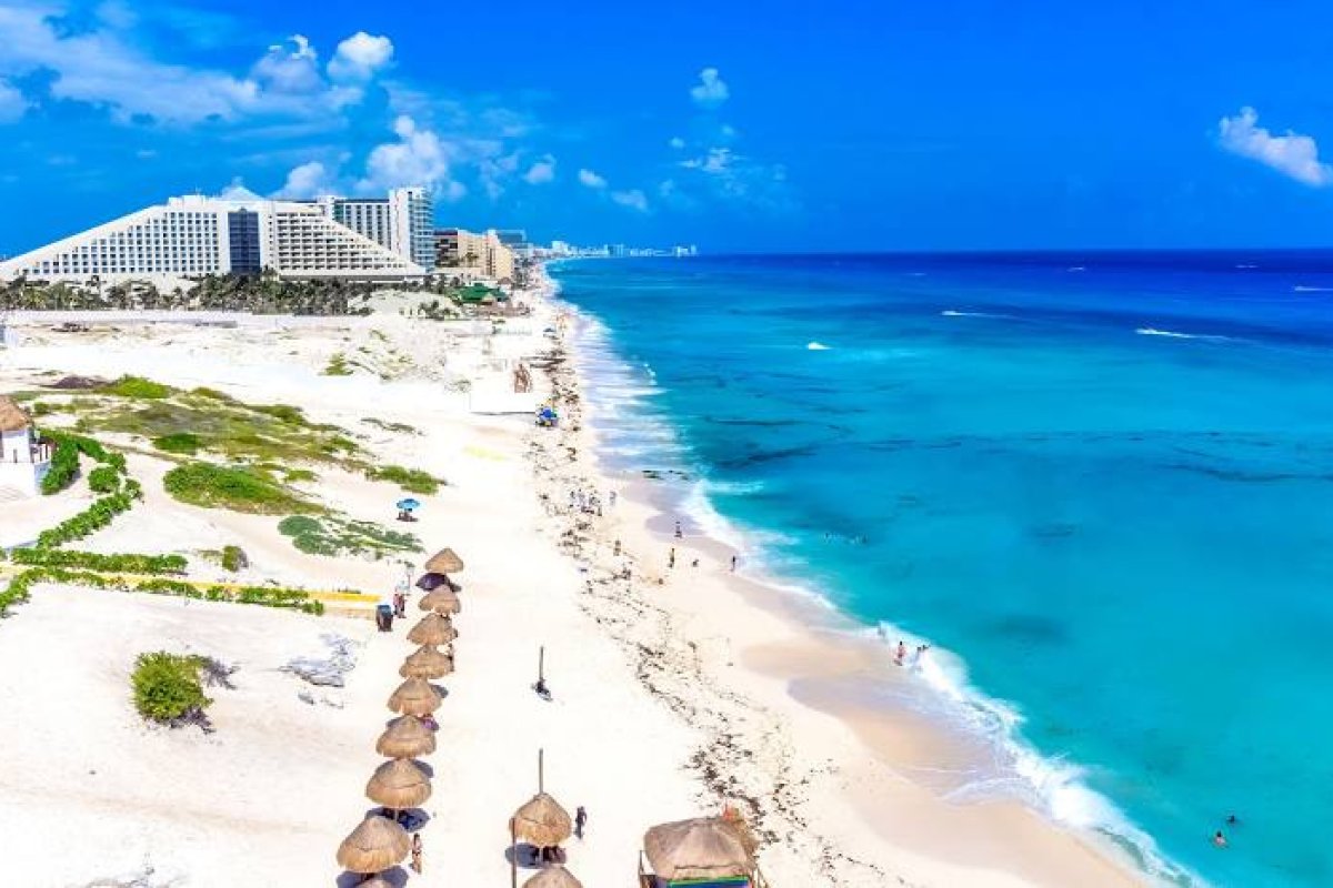 Dental clinics in Cancun, Mexico