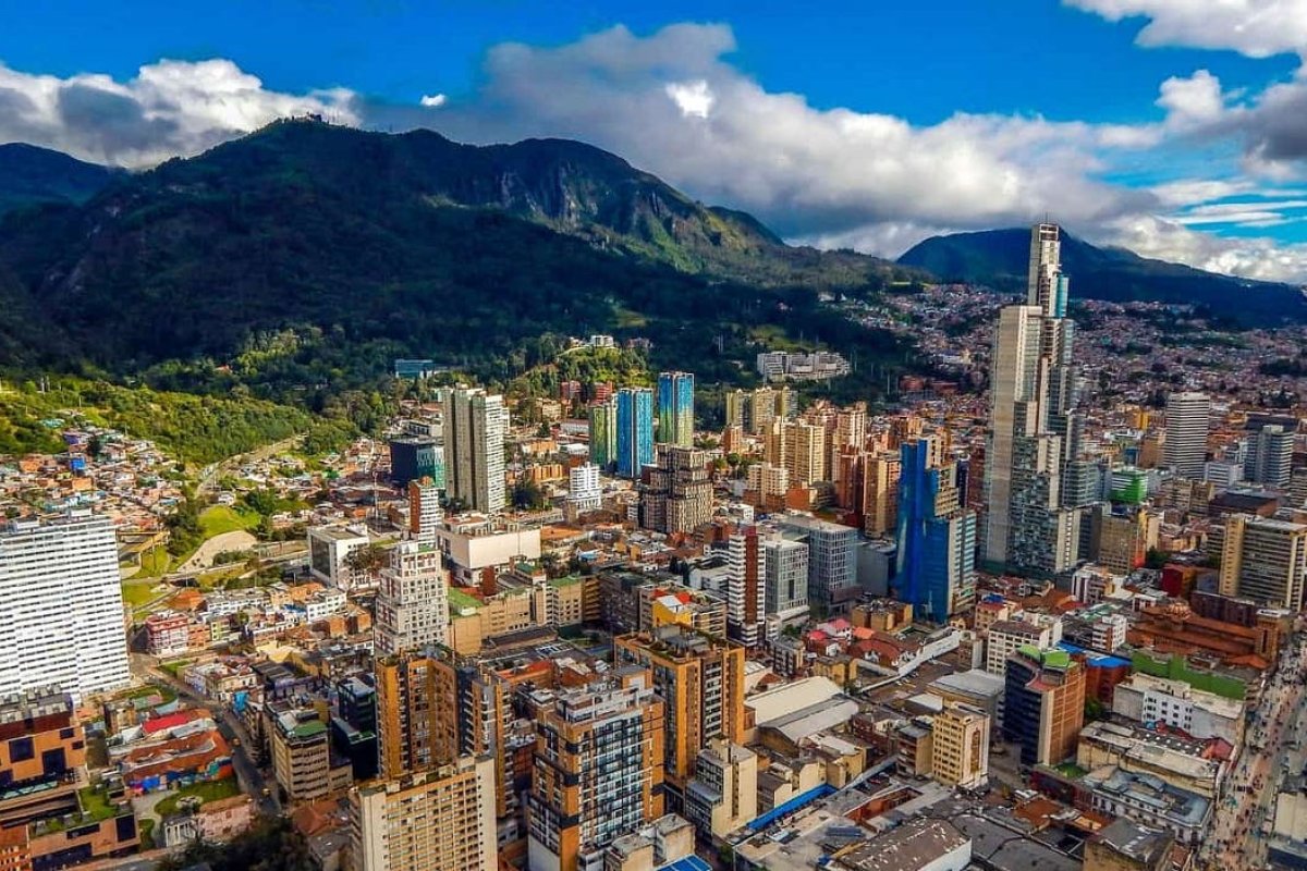 Dental clinics in Bogota, Colombia