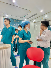 MAULUX DENTAL - Nha Khoa Quốc Tế Uy Tín Hà Nội, Niềng Răng, Implant, Tẩy Trắng Răng, Răng Sứ Bảo Hành Trọn Đời