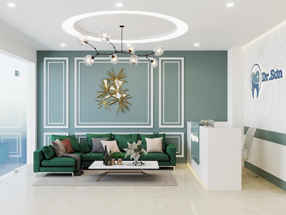 Tay Ho Tay Dental Clinic dental clinic