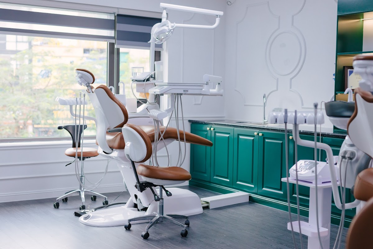 Gems Dental Home dental clinic