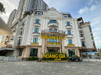 TRUNG TÂM THẨM MỸ QUỐC TẾ HOÀNG GIA DIAMOND