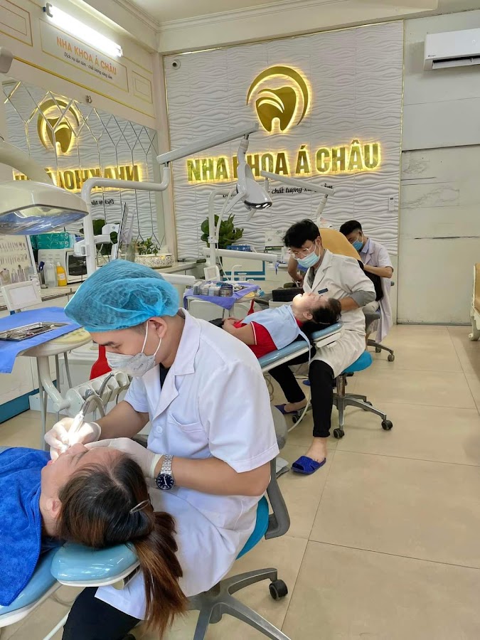 Nha Khoa A Chau Hoang Van Thu dental clinic