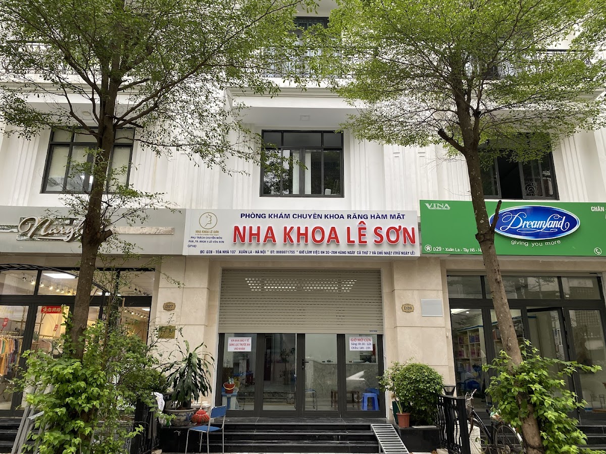Le Son Dental dental clinic