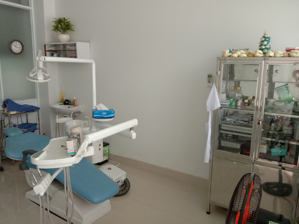 Nha Khoa Hong Trinh dental clinic