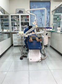 Dong Tay Hoi Ngo Dental Clinic