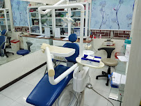 Dong Tay Hoi Ngo Dental Clinic
