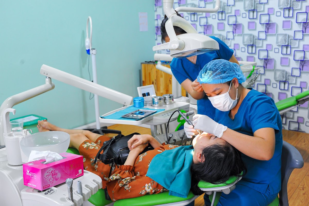 Vcare Dental Clinic dental clinic