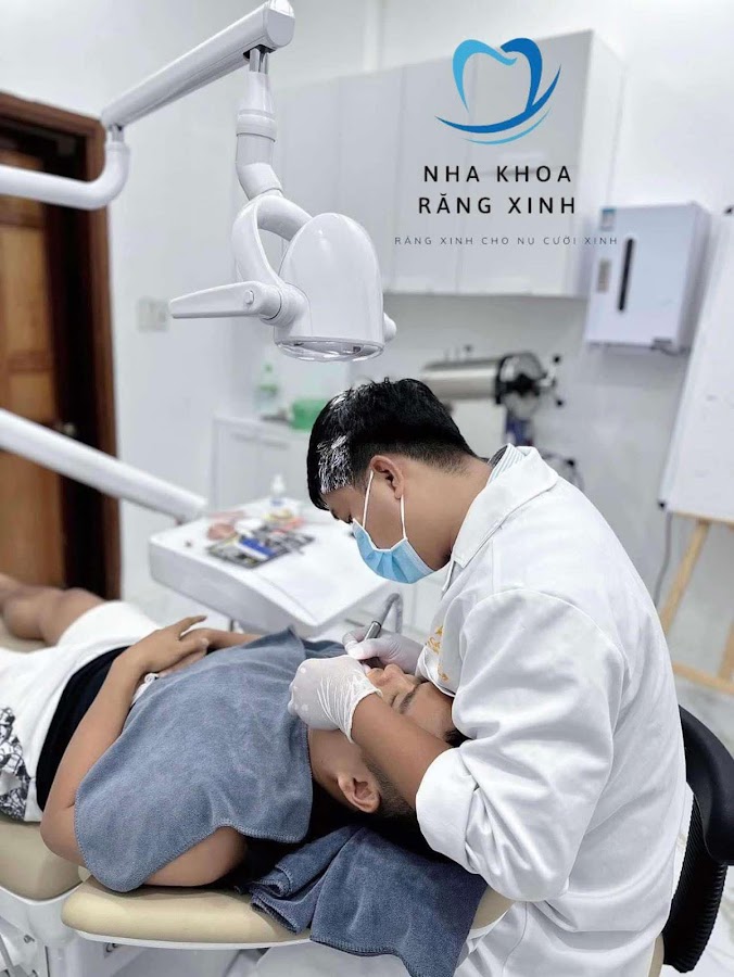 Song Han Dental Clinic dental clinic