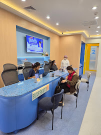 คลินิกทันตกรรม Smile Seasons Silom Complex