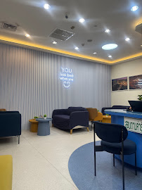 คลินิกทันตกรรม Smile Seasons Silom Complex