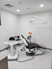CHA Dental Clinic - Park Silom