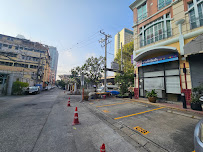 Silom 21 Dental Clinic.