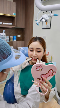 Dio​ Dental​ Clinic​ สีลม​ จัดฟัน​ จัดฟันใส รากฟัน​เทียม​ วี​เนียร์