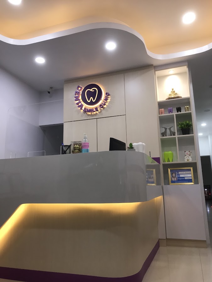 Denta-Smile Dental Clinic dental clinic in Bangkok