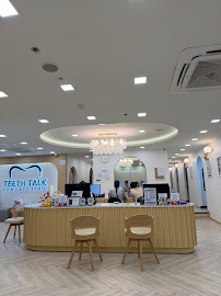 Teeth Talk Dental Clinic สาขา อโศก จัดฟัน ดัดฟัน ทำฟัน