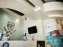 Ekamai Dental Clinic