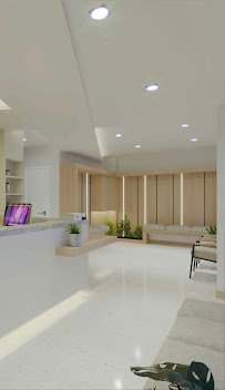 Bangkok Smile Plus Dental Clinic.