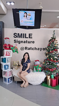 Smile Signature Ratchayothin Dental คลินิกทันตกรรม สไมล์ ซิกเนเจอร์ เมเจอร์ รัชโยธิน