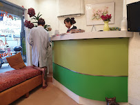 คลินิกฟันดี - FUN D Dental Clinic
