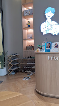 Dr.punjun dental clinic คลินิกทันตกรรมหมอปั้นจั่น จัดฟัน ทำฟัน วีเนียร์ รากเทียม BTS พหลโยธิน 24-ตึก Ratchayothin hill