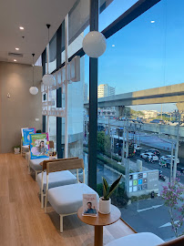 Dr.punjun dental clinic คลินิกทันตกรรมหมอปั้นจั่น จัดฟัน ทำฟัน วีเนียร์ รากเทียม BTS พหลโยธิน 24-ตึก Ratchayothin hill