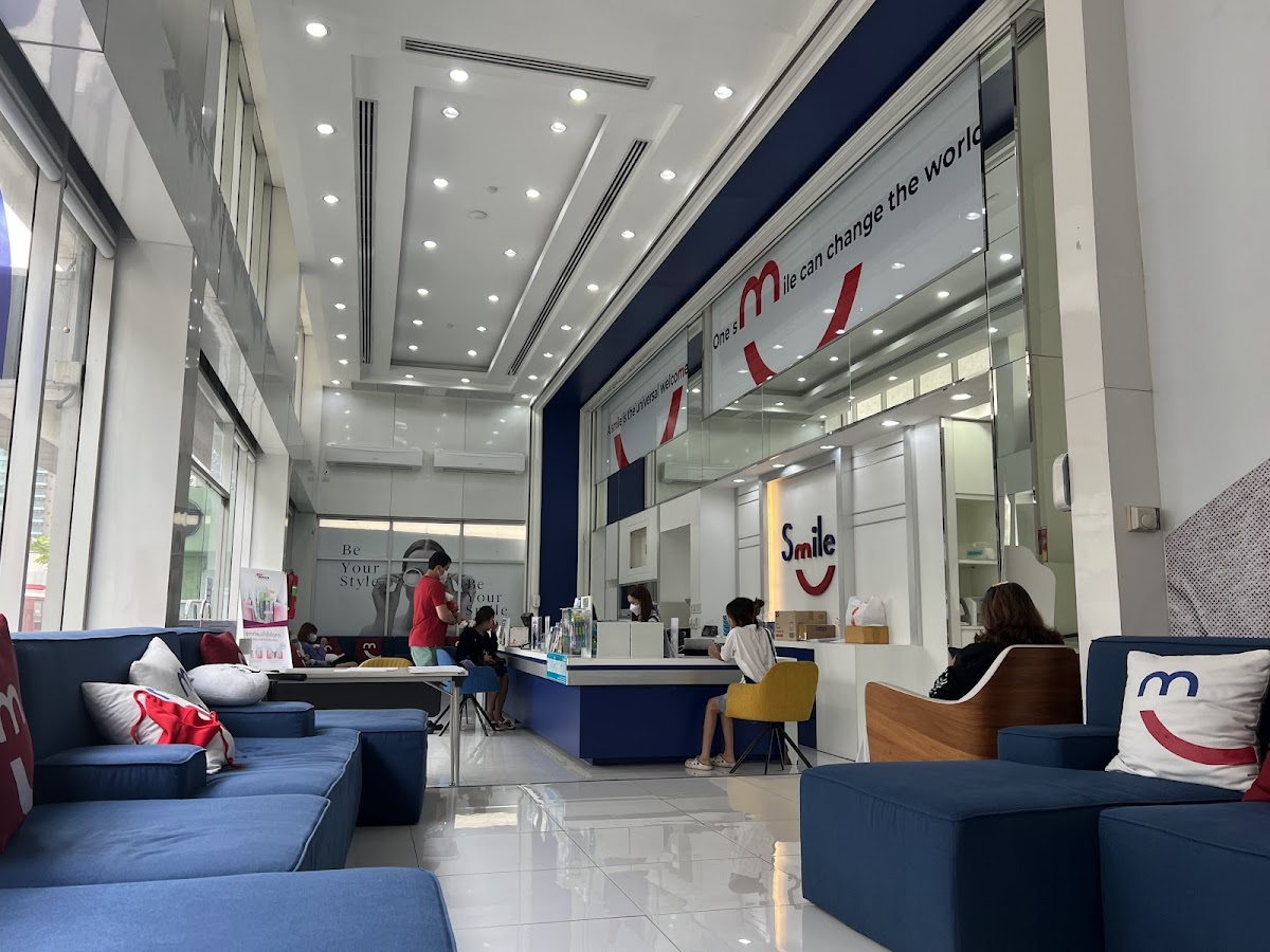 Smile Gallery Dental Clinic dental clinic in Bangkok