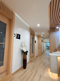 Double Smile Dental Clinic รัชดา ลาดพร้าว รถไฟฟ้า จัดฟัน วีเนียร์ รากเทียม รักษาราก ฟอกสีฟัน ทำฟันเด็ก ฟันปลอม ทำฟัน ฟันคุด