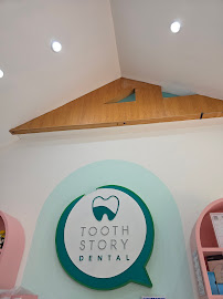 Tooth Story สาขา เกษตร (ทำฟัน จัดฟัน วีเนียร์ รากเทียม)
