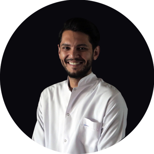 Prosthetic and Aesthetic Dentist Mehmet Çağlar - Smile Design