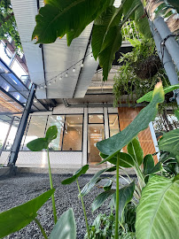 Crystal Dental Clinic (Bangna-LaSalle) คลินิกทันตกรรมคริสตัล (บางนา-ลาซาล)