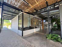 Crystal Dental Clinic (Bangna-LaSalle) คลินิกทันตกรรมคริสตัล (บางนา-ลาซาล)