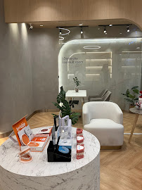 Dentajoy Bangna (เดนต้าจอย สาขาบางนา) จัดฟันใส Invisalign จัดฟัน Brava BRIUS ฟอกสีฟัน รากเทียม Implant Veneer