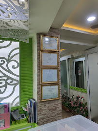 Bearing Skytrain Dental Clinic