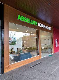 คลินิกทันตกรรม แอ๊บโซลูท Absolute Dental Clinic