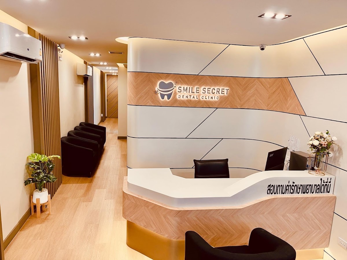 Smile Secret Dental Clinic dental clinic in Bangkok