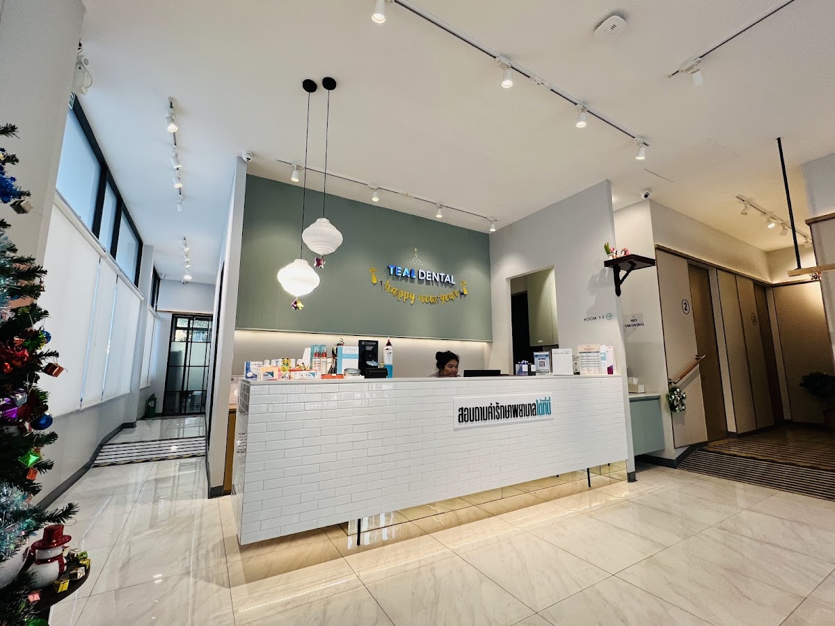 Teal Dental Clinic dental clinic in Bangkok
