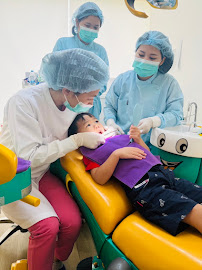 ดี เด็นทัล คลินิกทันตกรรม, D' Dental Clinic