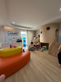ดี เด็นทัล คลินิกทันตกรรม, D' Dental Clinic