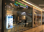 Sahaklinik Dental Clinic in Bangkok