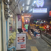 Breeze Smile Dental Clinic at Nana, Bangkok