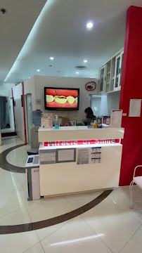 MOS Dental Clinic - Exchange Tower
