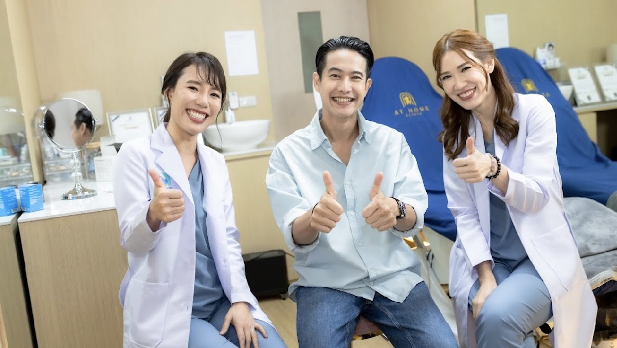 Athome Dental Clinic dental clinic in Bangkok
