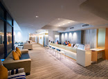 Dr. Pipop Sutthiprapaporn Dental Clinic in Bangkok