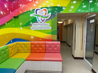 Punnawithi Skytrain Dental Clinic