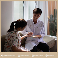 Teeth House Dental Clinic คลินิกทันตกรรมทีธเฮ้าส์ ลาดพร้าววังหิน