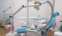 ทันตกรรมสีขาว White Dental Clinic