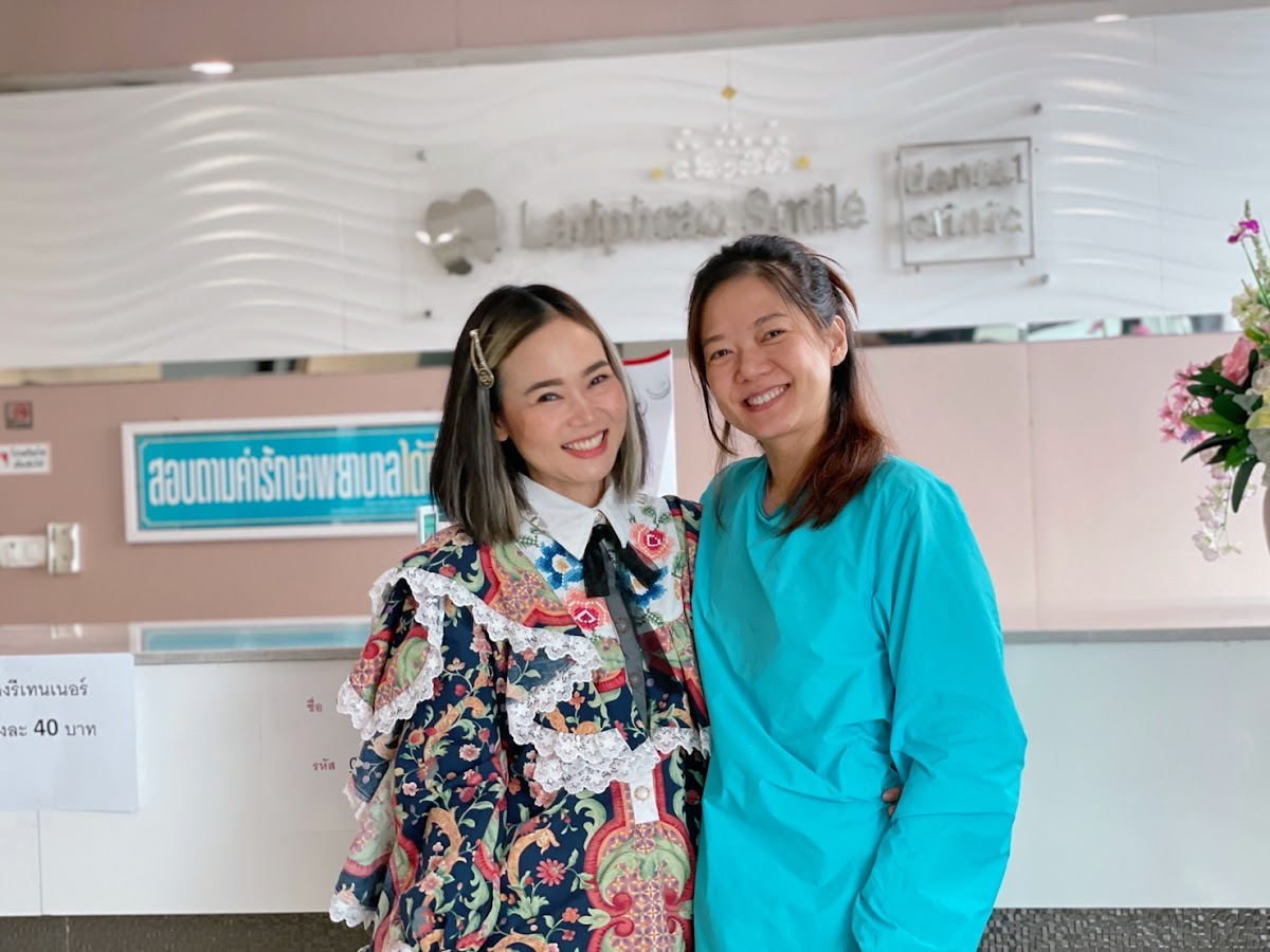 Ladprao Smile Dental Clinic dental clinic in Bangkok