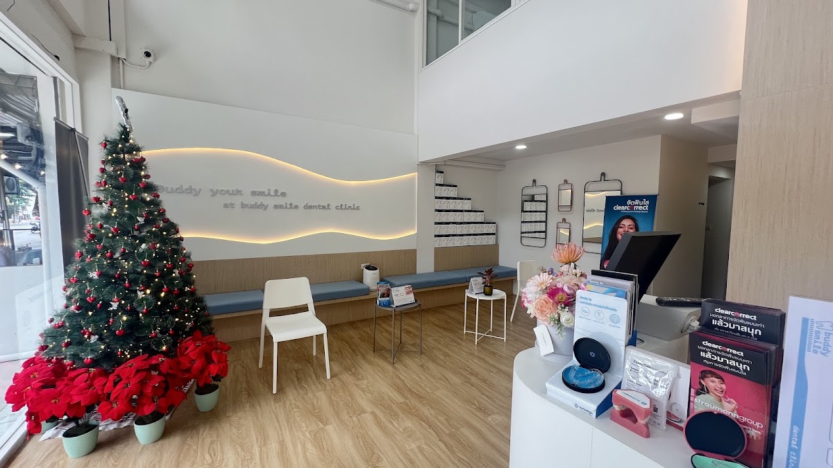 Buddy Smile Dental Clinic dental clinic in Bangkok